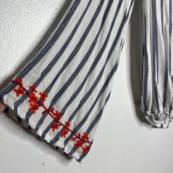 Angie Women's Striped Ivory Blue Embroidered Boho Top Long Sleeve Size S NWT - Picture 6 of 11